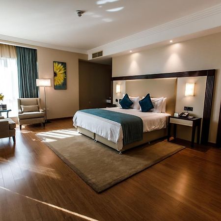 Stella Di Mare Dubai Marina Hotel Esterno foto Executive Suite