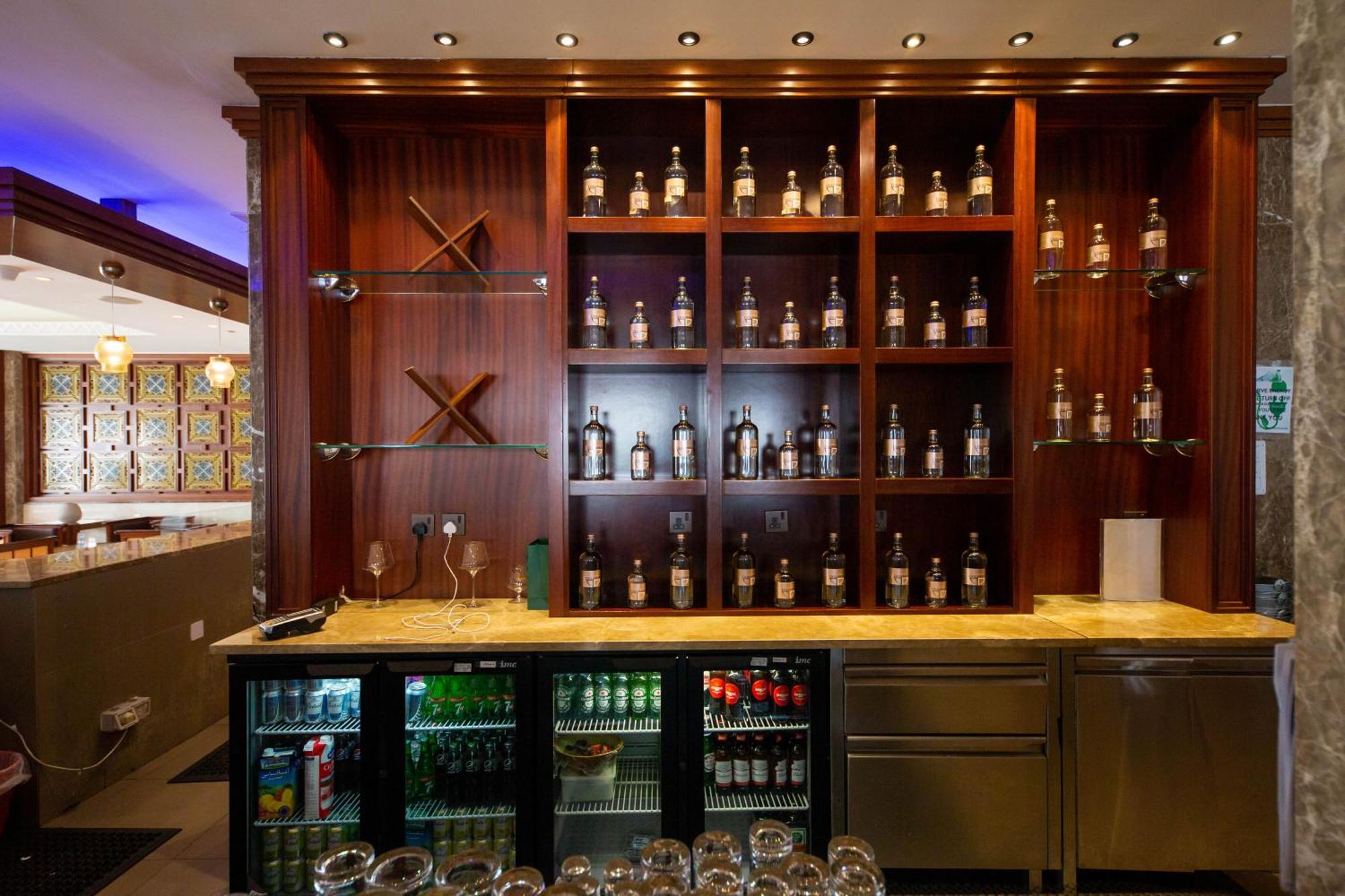 Stella Di Mare Dubai Marina Hotel Esterno foto The bar at the 1900 restaurant
